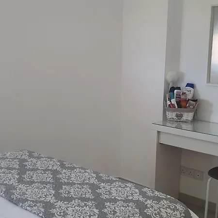 דירה Sea View Peyia,